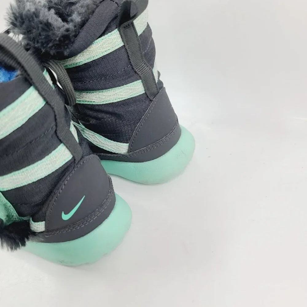 Nike Boy's Green Black Roshe One Hi 859416-002 Mid-Calf Winter Snow Boot Size 6C